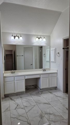 23510 Stratsborough Drive, Katy, TX 77494