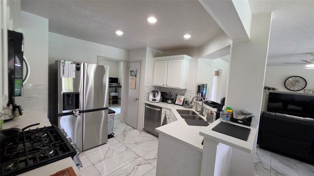 23510 Stratsborough Drive, Katy, TX 77494
