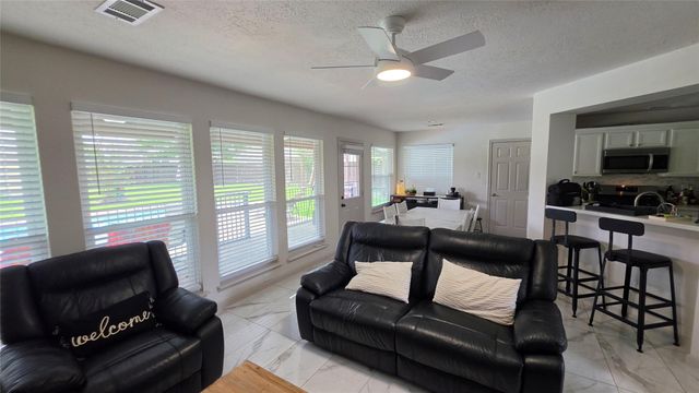 23510 Stratsborough Drive, Katy, TX 77494