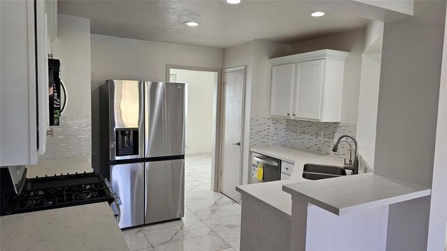23510 Stratsborough Drive, Katy, TX 77494