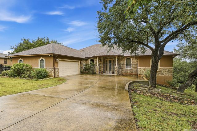 401 LORNE RD, Canyon Lake, TX 78133