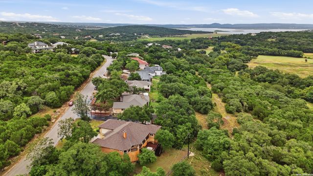 401 LORNE RD, Canyon Lake, TX 78133