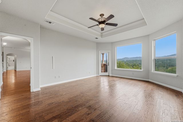 401 LORNE RD, Canyon Lake, TX 78133