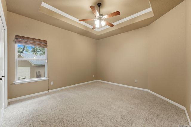 401 LORNE RD, Canyon Lake, TX 78133