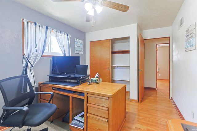 1005 Violet Road, Elkhart, IN 46514
