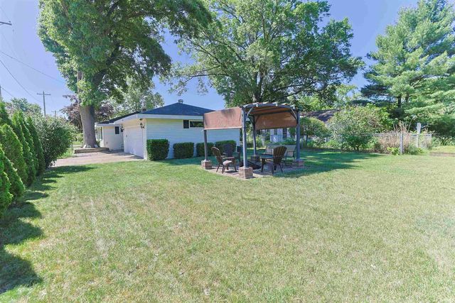 1005 Violet Road, Elkhart, IN 46514