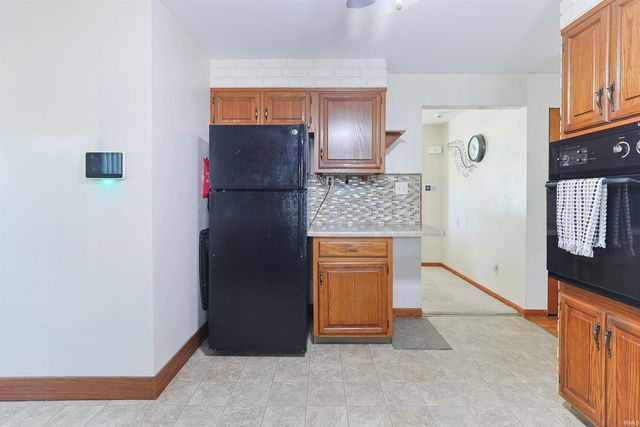 1005 Violet Road, Elkhart, IN 46514