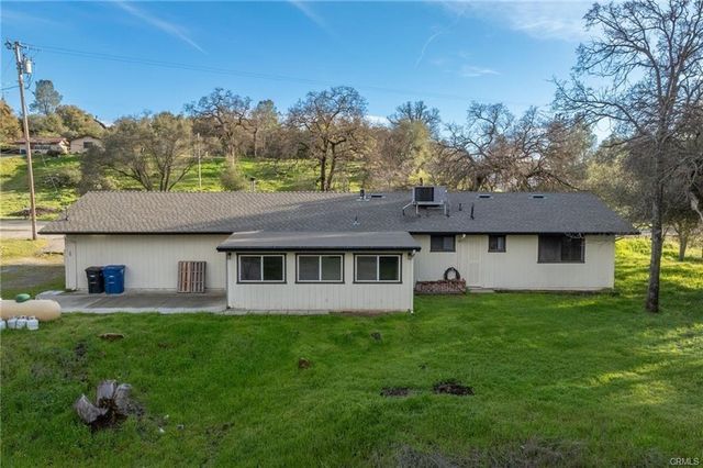 43317 Running Deer Court, Coarsegold, CA 93614