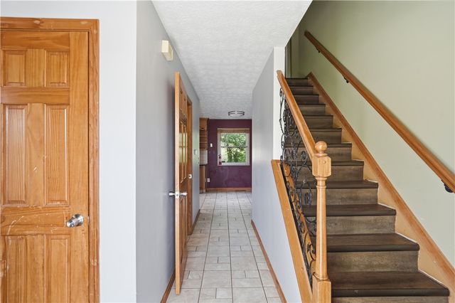 3288 Milverton Court, Cincinnati, OH 45248