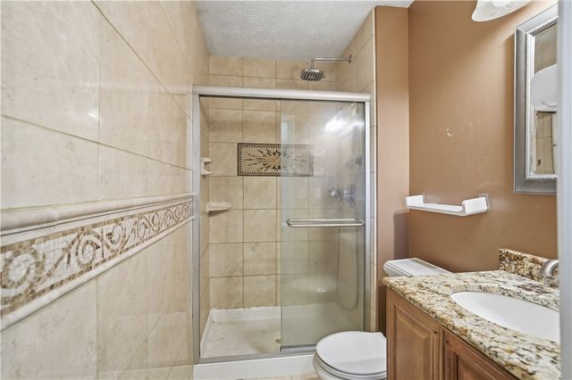 3288 Milverton Court, Cincinnati, OH 45248