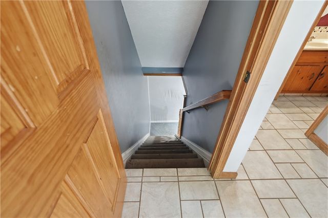 3288 Milverton Court, Cincinnati, OH 45248