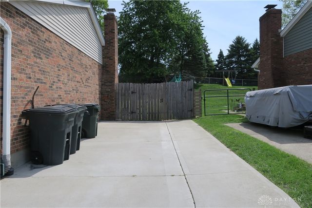 3288 Milverton Court, Cincinnati, OH 45248
