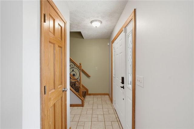 3288 Milverton Court, Cincinnati, OH 45248