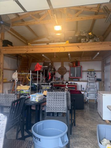 322 Eagle Shore Dr, Dover, TN 37058