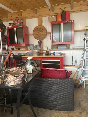 322 Eagle Shore Dr, Dover, TN 37058