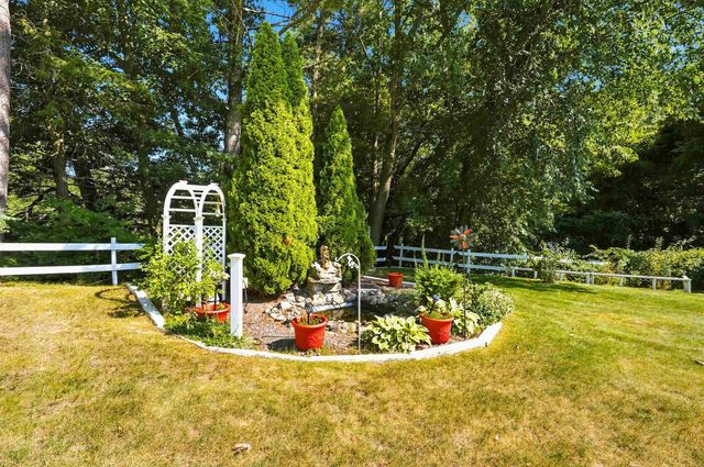 36 Cheyenne Drive, Nashua, NH 03063