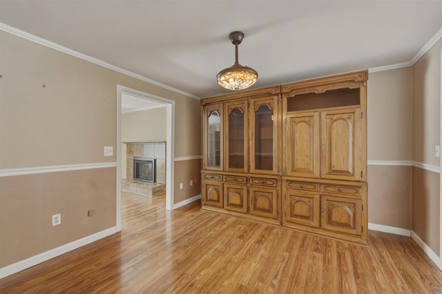 36 Cheyenne Drive, Nashua, NH 03063