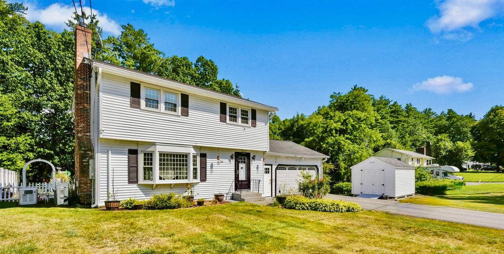 36 Cheyenne Drive, Nashua, NH 03063
