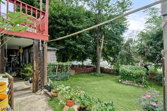 34 E Munson Ave, Dover Town, NJ 07801