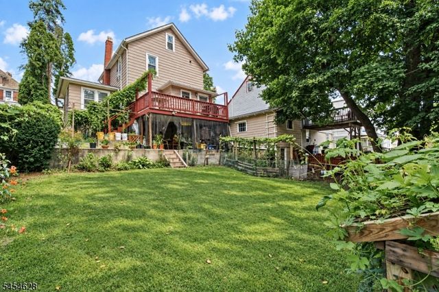34 E Munson Ave, Dover Town, NJ 07801