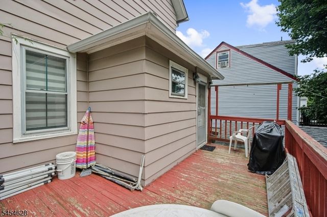 34 E Munson Ave, Dover Town, NJ 07801