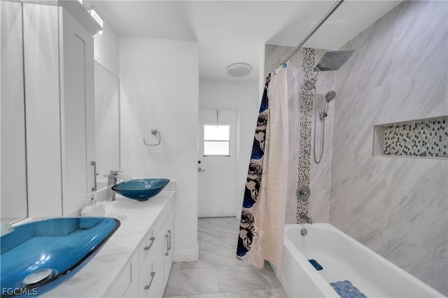 3305 5th ST SW, Lehigh Acres, FL 33976