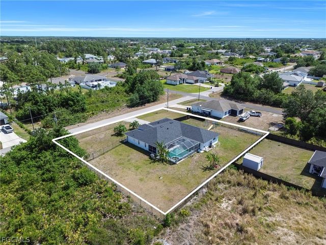3305 5th ST SW, Lehigh Acres, FL 33976
