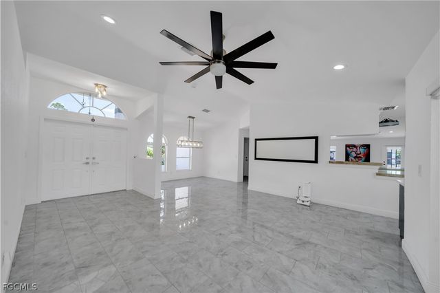 3305 5th ST SW, Lehigh Acres, FL 33976