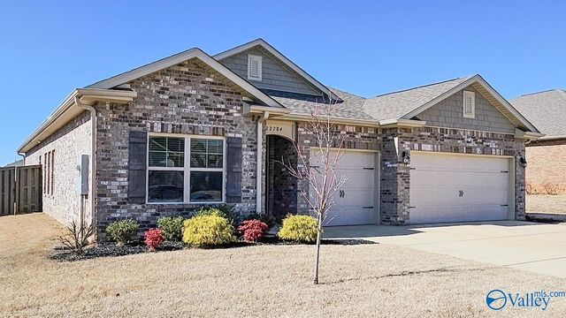 22784 Regent Drive, Athens, AL 35613
