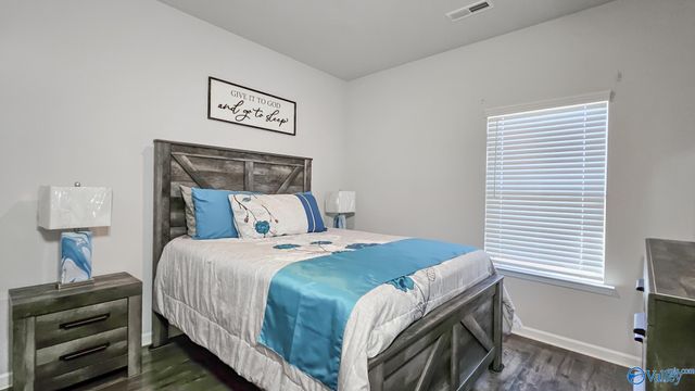 22784 Regent Drive, Athens, AL 35613