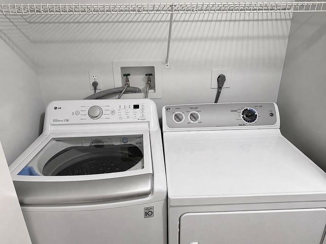 2 Mayfair Ln Apt 101, Nashua, NH 03063