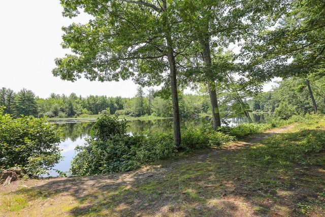 2 Mayfair Ln Apt 101, Nashua, NH 03063