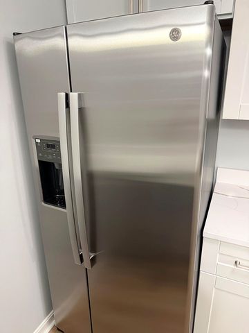 2 Mayfair Ln Apt 101, Nashua, NH 03063