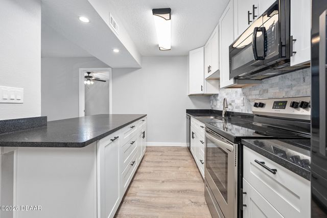 1600 Big Tree Rd Unit G4, Daytona Beach, FL 32119