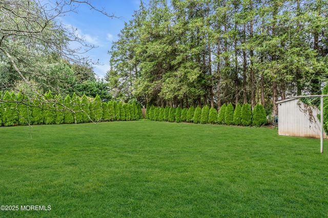 2 Schiverea Avenue, Freehold, NJ 07728