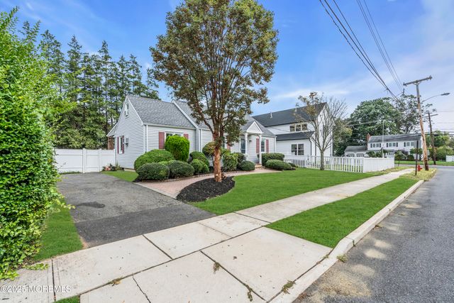 2 Schiverea Avenue, Freehold, NJ 07728