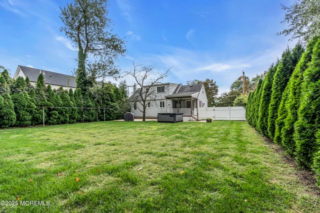 2 Schiverea Avenue, Freehold, NJ 07728