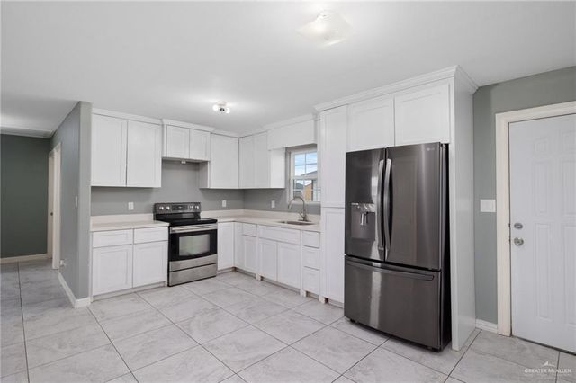 5437 CHESNEE Chesnee Avenue, Edinburg, TX 78540