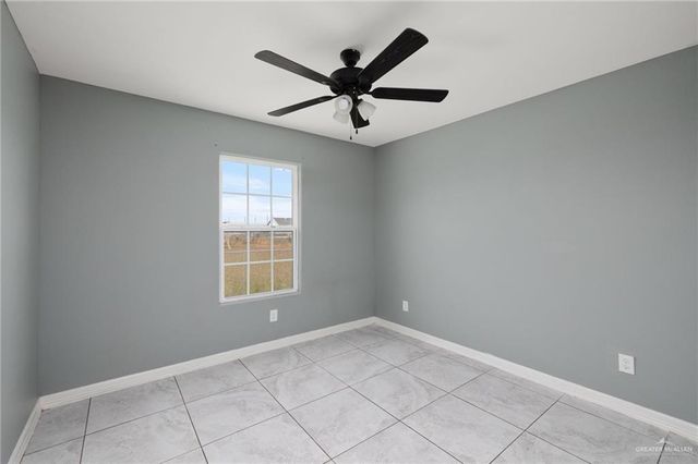 5437 CHESNEE Chesnee Avenue, Edinburg, TX 78540