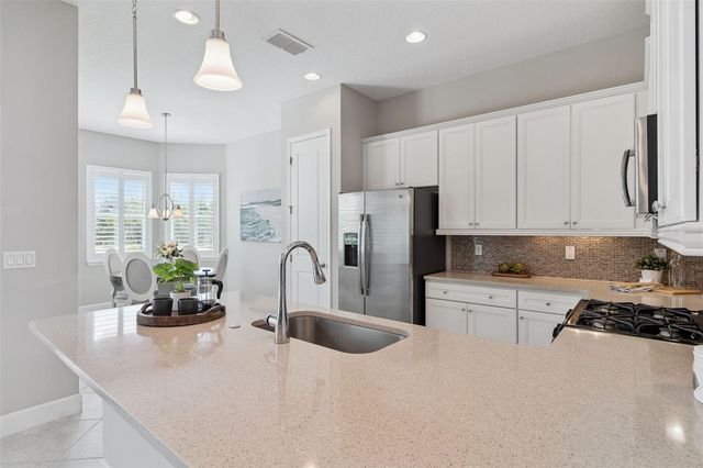 1689 VICTORIA GARDENS DRIVE, Deland, FL 32724