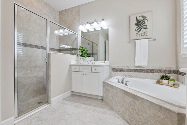 1689 VICTORIA GARDENS DRIVE, Deland, FL 32724