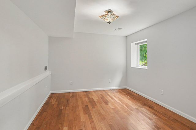 1130 S Shore Drive, Holland City, MI 49423