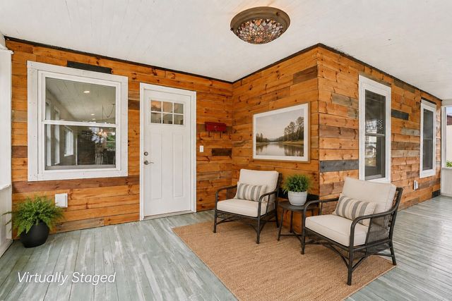 1130 S Shore Drive, Holland City, MI 49423