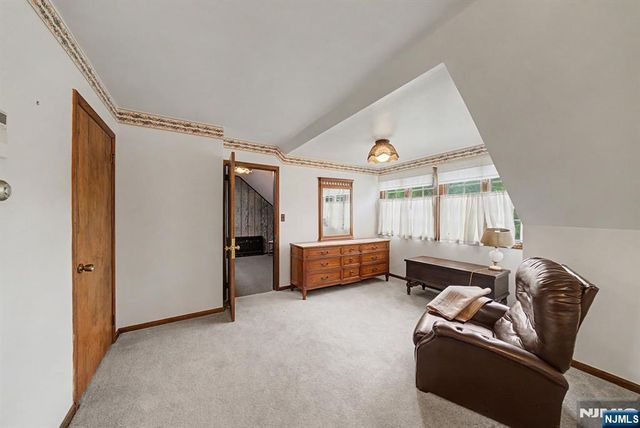 812 Mountain Avenue, Wyckoff, NJ 07481