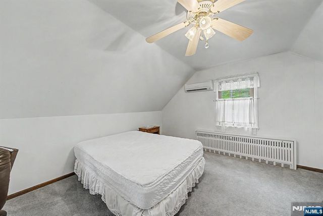 812 Mountain Avenue, Wyckoff, NJ 07481