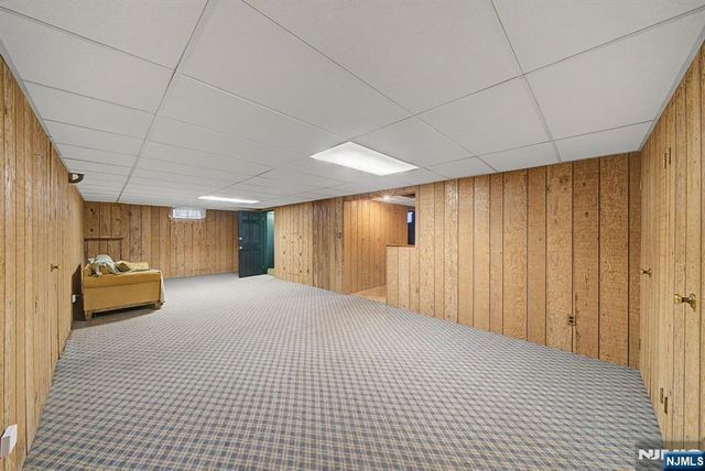 812 Mountain Avenue, Wyckoff, NJ 07481