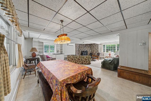 812 Mountain Avenue, Wyckoff, NJ 07481