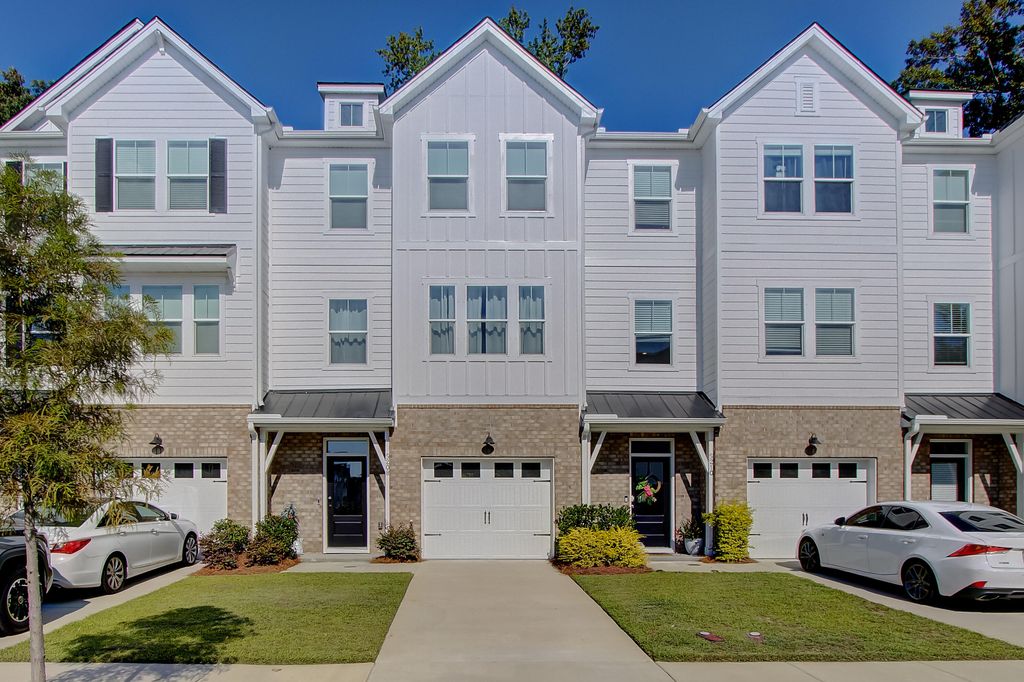 5208 New Palm Court, Summerville, SC 29485