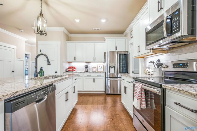 22632 Big Oak Drive, Athens, AL 35613