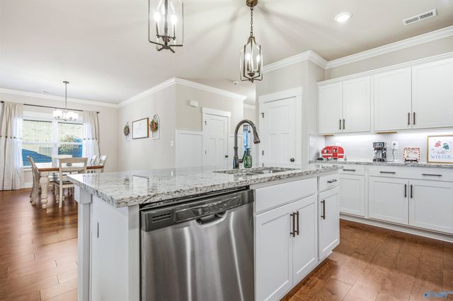 22632 Big Oak Drive, Athens, AL 35613